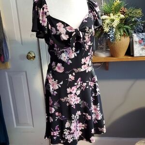 BCX Elegant Black Dress with Floral Design